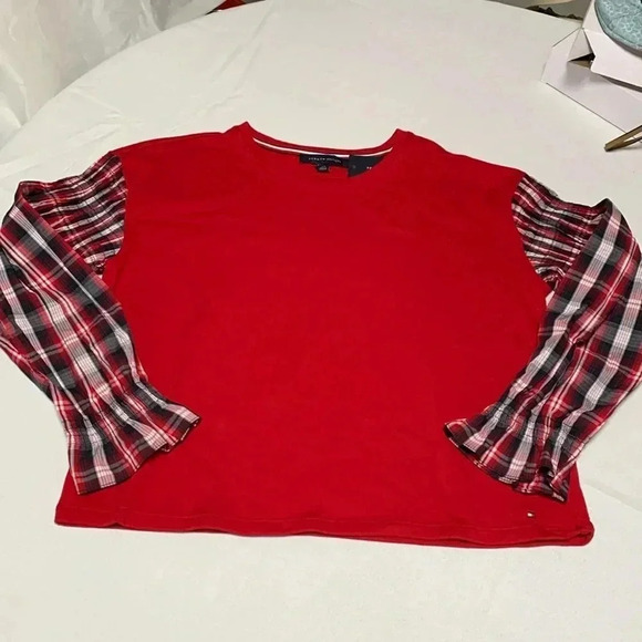 TOMMY HILFIGER Women’s, Sweatshirt Top.NWT. - Picture 1 of 4